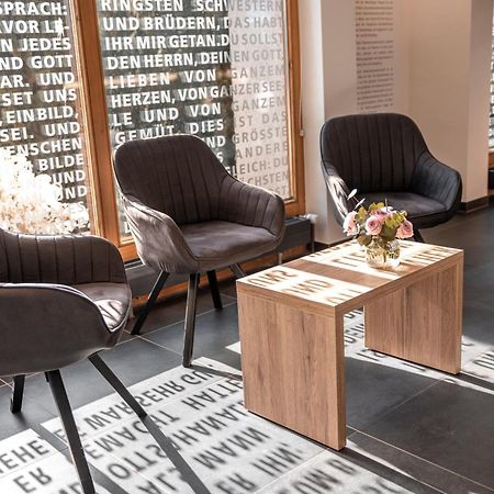 Hotel Am Schlossberg Херренбург Экстерьер фото