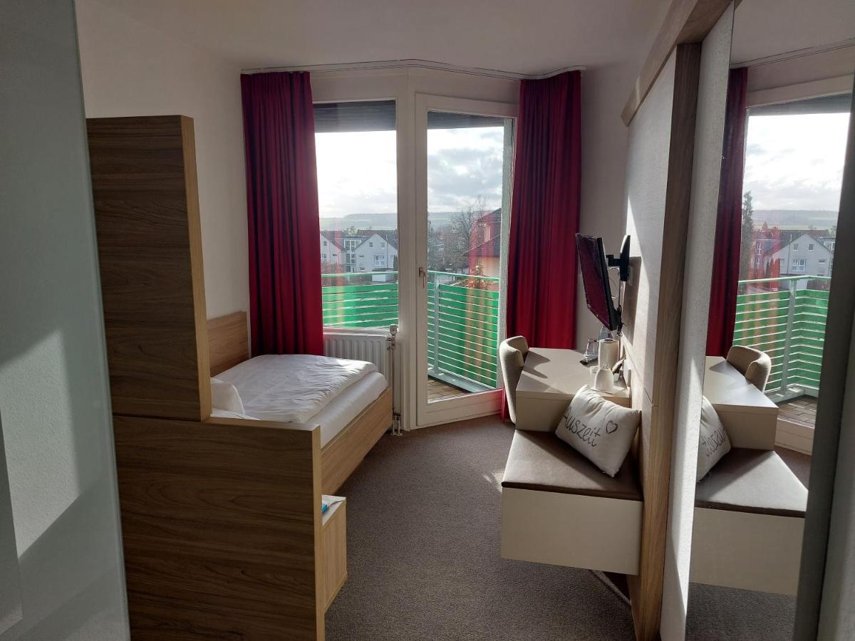 Hotel Am Schlossberg Херренбург Экстерьер фото