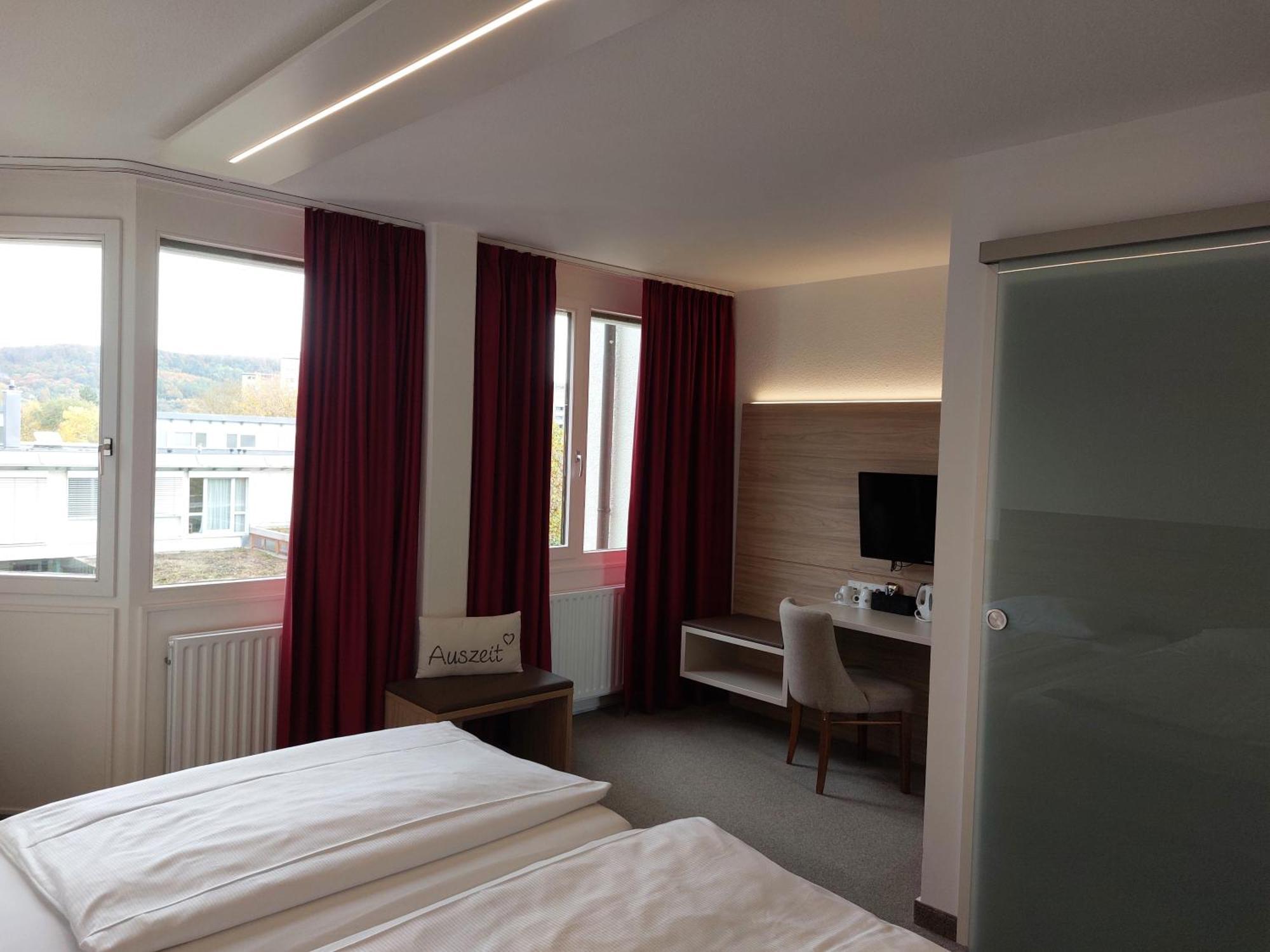 Hotel Am Schlossberg Херренбург Экстерьер фото